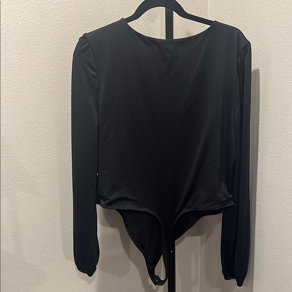 Madden Girl Black Ruched Fitted Bodysuit - Picture 3 of 3
